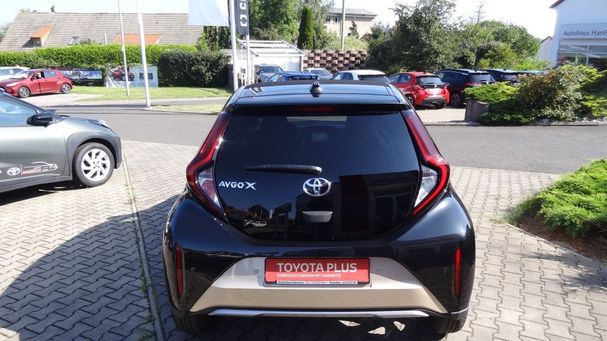 Toyota Aygo X 53 kW image number 4