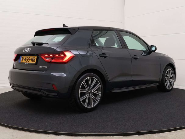 Audi A1 25 TFSI Sportback Advanced 70 kW image number 2