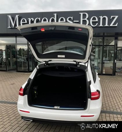 Mercedes-Benz E 200 T 145 kW image number 5