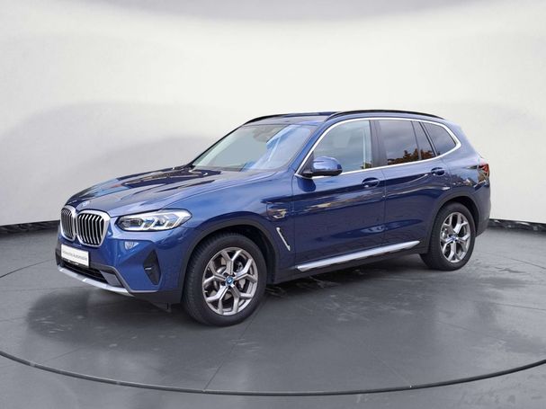 BMW X3 xDrive30e 215 kW image number 1