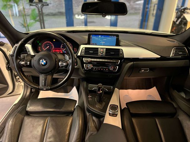 BMW 320i Touring xDrive 135 kW image number 13