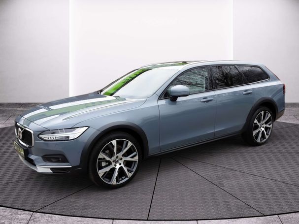 Volvo V90 Cross Country AWD B4 145 kW image number 1