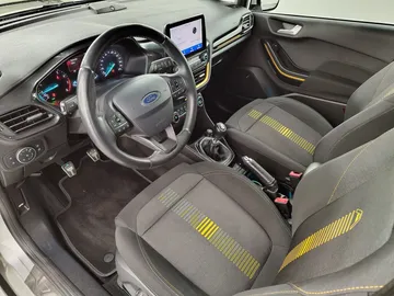 Car image 34