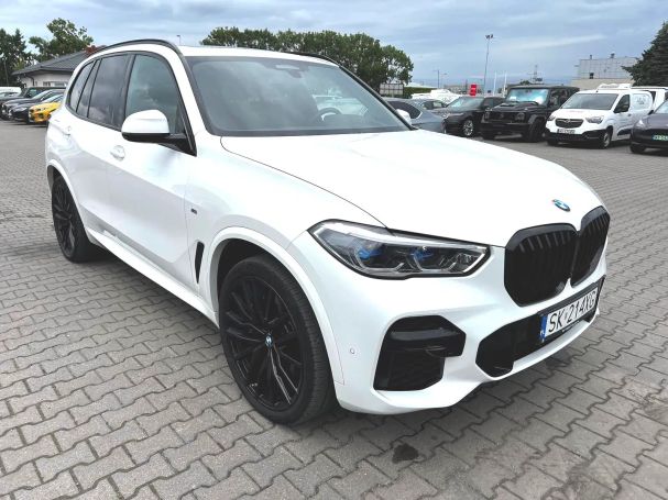 BMW X5 xDrive 250 kW image number 2