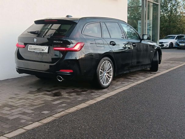 BMW 330 e Touring 215 kW image number 3