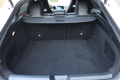 Car image 37