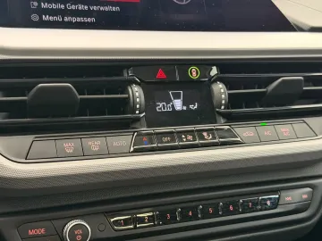 Car image 41