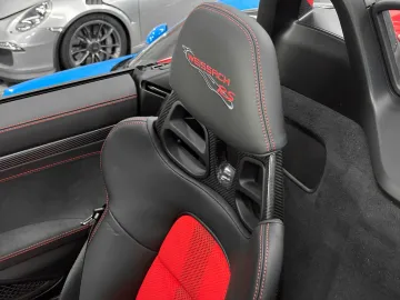 Car image 49