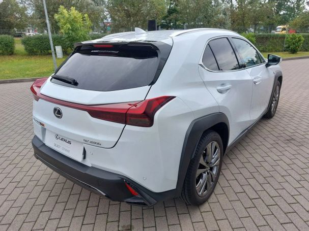 Lexus UX 135 kW image number 2