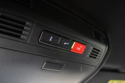 Car image 33