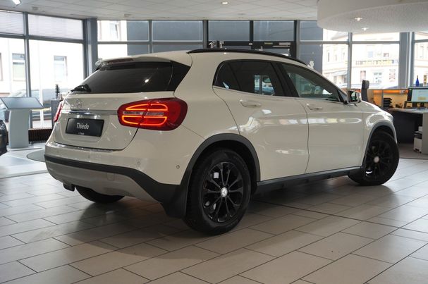 Mercedes-Benz GLA 180 7G-DCT Style 90 kW image number 5