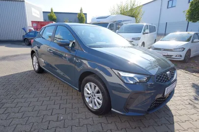 Car image 2
