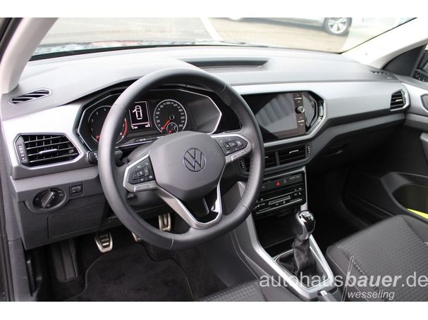 Volkswagen T-Cross 1.0 TSI Active 81 kW image number 8