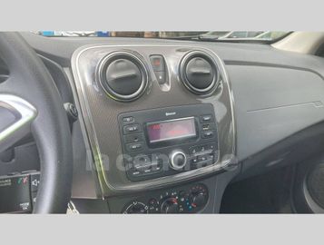 Car image 24