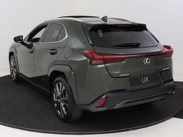 Lexus UX 250h 135 kW image number 14