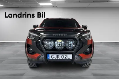 Car image 4