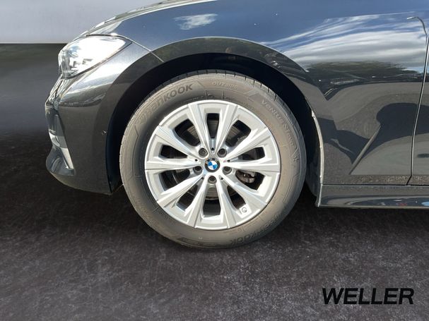 BMW 320d Touring xDrive Advantage 140 kW image number 15