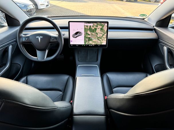 Tesla Model 3 Long Range AWD 366 kW image number 8