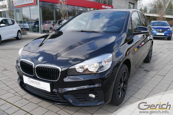 BMW 220d Active Tourer Advantage 140 kW image number 1