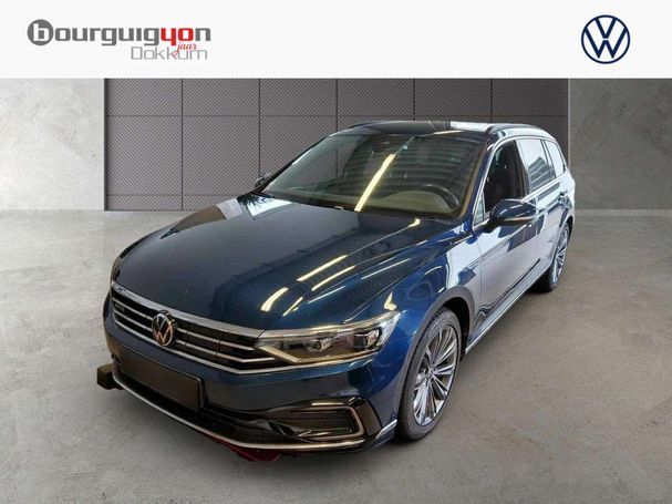 Volkswagen Passat GTE 1.4 TSI PHEV DSG 160 kW image number 1