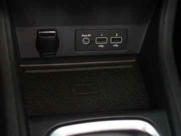 Car image 39