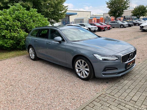 Volvo V90 B4 AWD Momentum 145 kW image number 2