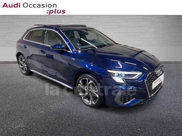 Audi A3 40 TFSIe S tronic S-line Sportback 150 kW image number 2