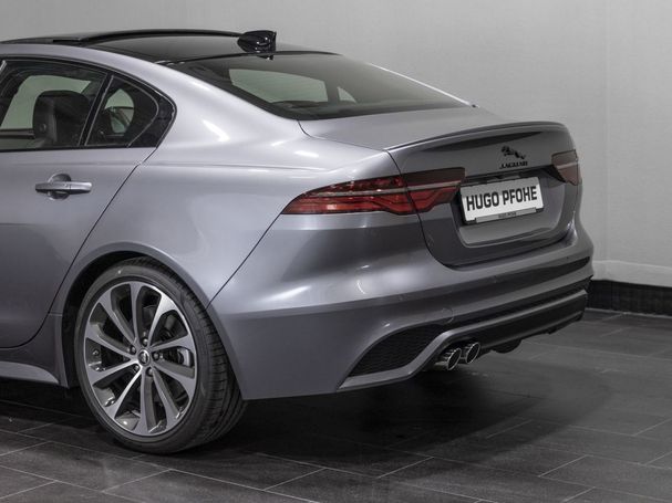 Jaguar XE 150 kW image number 12