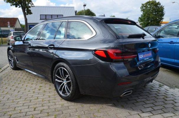 BMW 520d Touring 140 kW image number 2