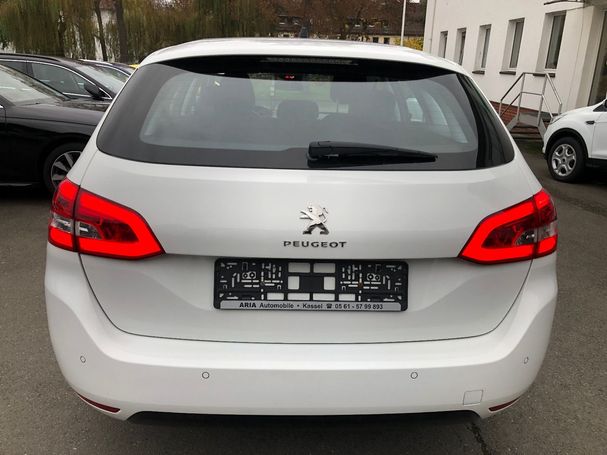 Peugeot 308 SW BlueHDi 130 Active 96 kW image number 9