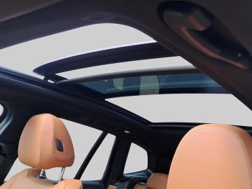 Car image 39