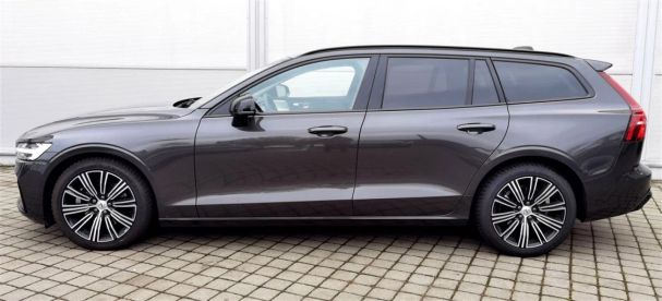 Volvo V60 B4 Ultimate 145 kW image number 9