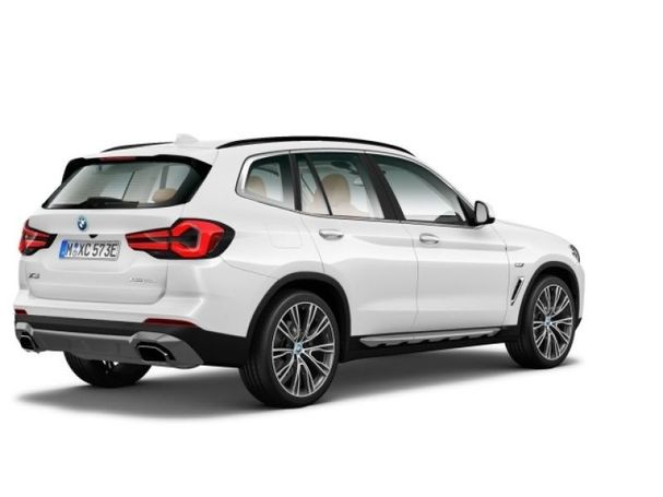 BMW X3 xDrive 215 kW image number 2