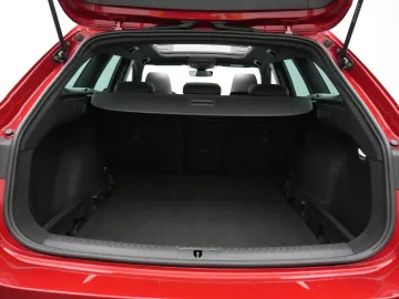 Car image 48