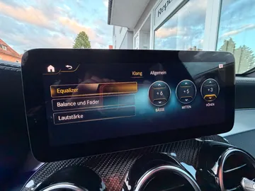 Car image 45