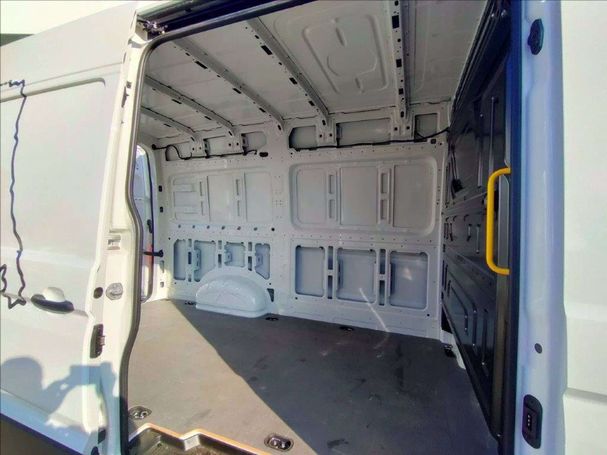 Volkswagen Crafter 30 TDI 75 kW image number 13