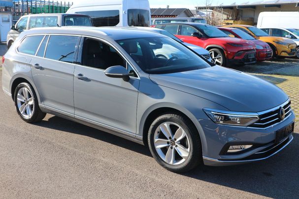 Volkswagen Passat Variant 2.0 TDI Elegance DSG 147 kW image number 2