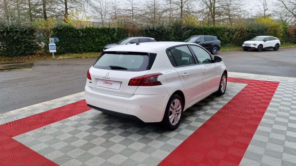 Peugeot 308 BlueHDi 130 Active 96 kW image number 4