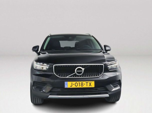 Volvo XC40 T3 Momentum 120 kW image number 9