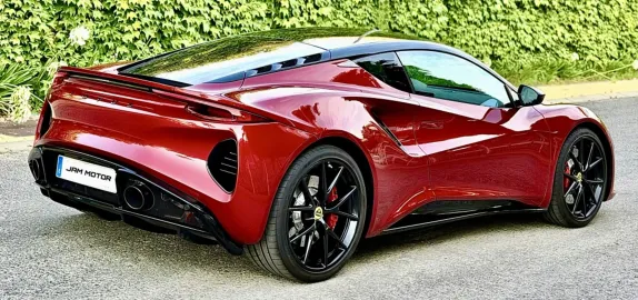 Car image 3