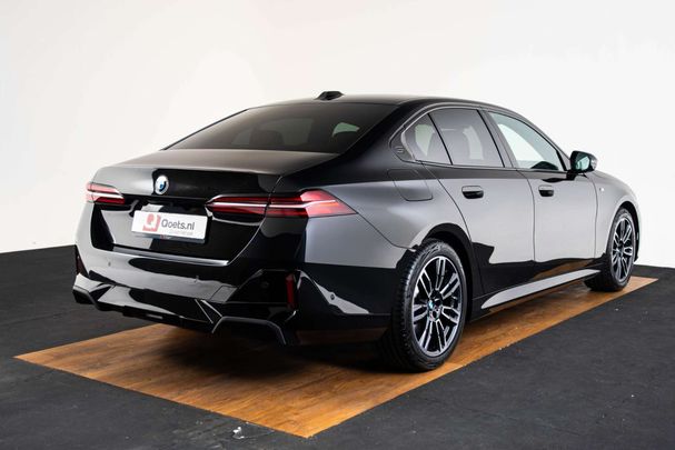 BMW 520i 153 kW image number 2