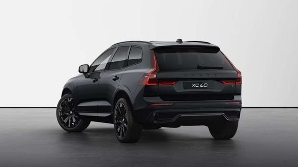 Volvo XC60 Plus Black Edition AWD T6 186 kW image number 2