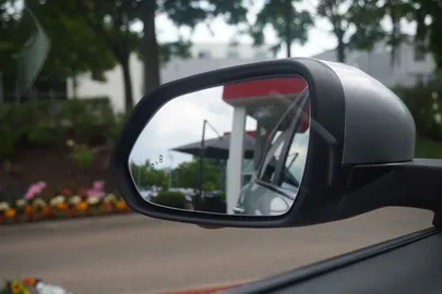 Car image 42
