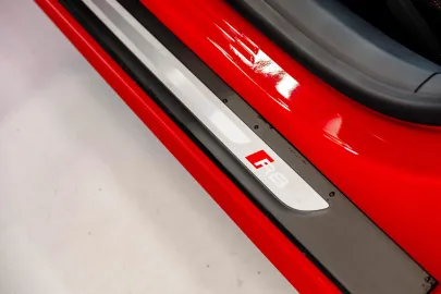 Car image 35