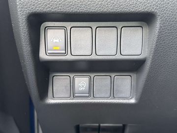 Car image 36