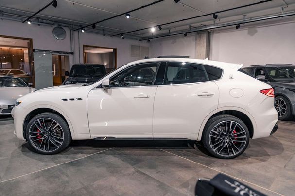 Maserati Levante Trofeo 427 kW image number 4