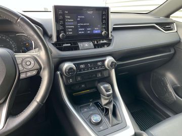 Car image 31