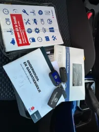 Car image 28
