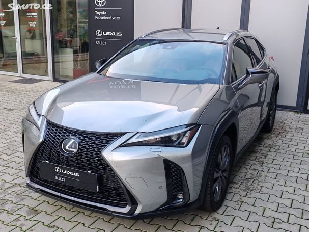 Lexus UX F Sport 135 kW image number 1