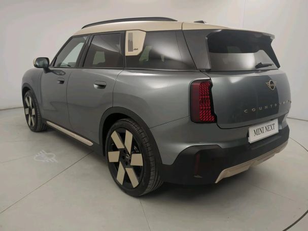 Mini Countryman Electric Countryman SE Favoured ALL4 230 kW image number 4